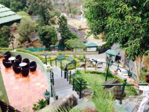 best hotels in mount abu for family