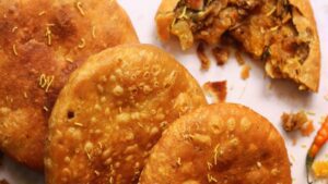 Pyaz Ki Kachori